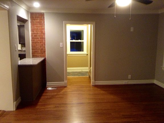5th image of 2044 Morrison Ave