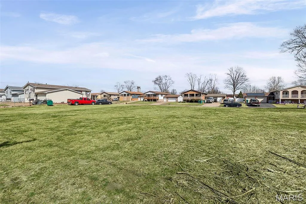 844 Saint Benedict Dr photo 1