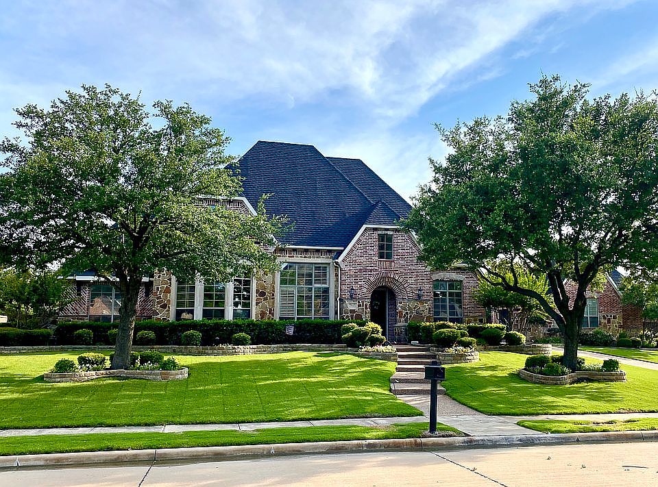1st image of 5127 Lago Vista Ln