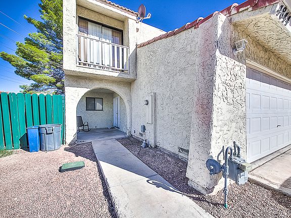 5th image of 4844 Rollingwood Cir