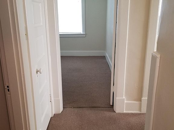 4th image of 4314 Decoursey Ave #2