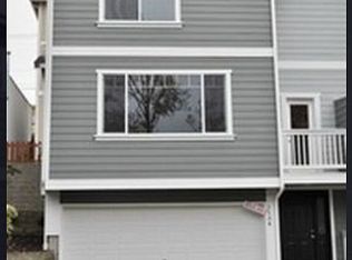 1134 Chestnut Ct, Everett, WA 98201