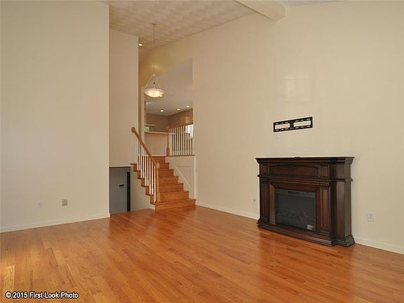 5th image of 28 Orchard Meadows Dr #28