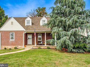 25 S Trooper Rd, Norristown, PA 19403