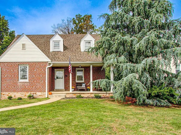 25 S Trooper Rd, Norristown, PA 19403