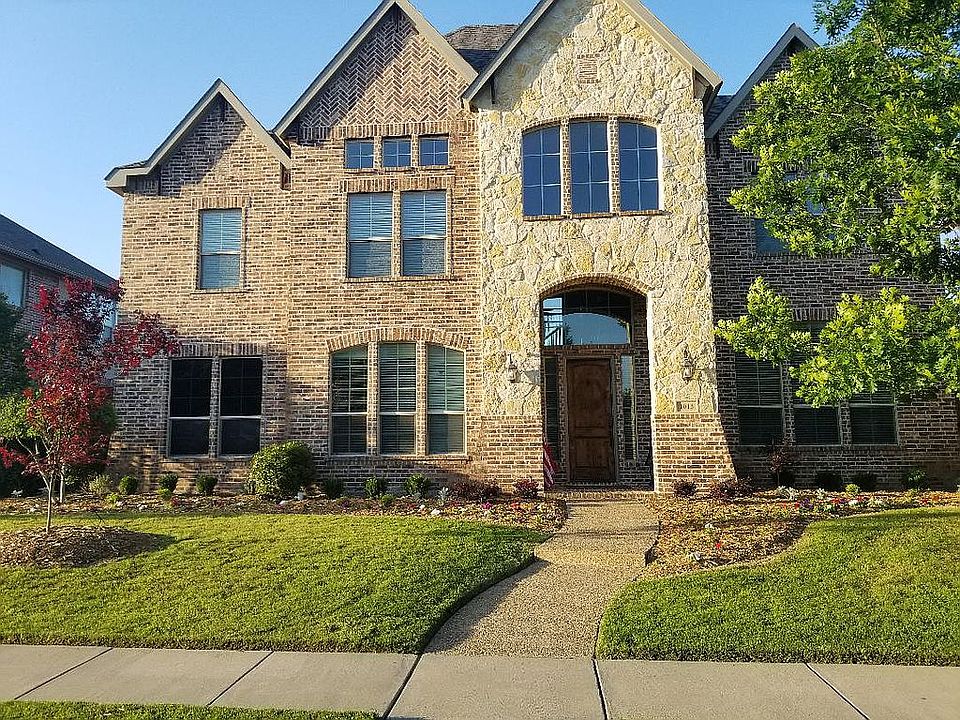 1st image of 1013 Burnet Dr