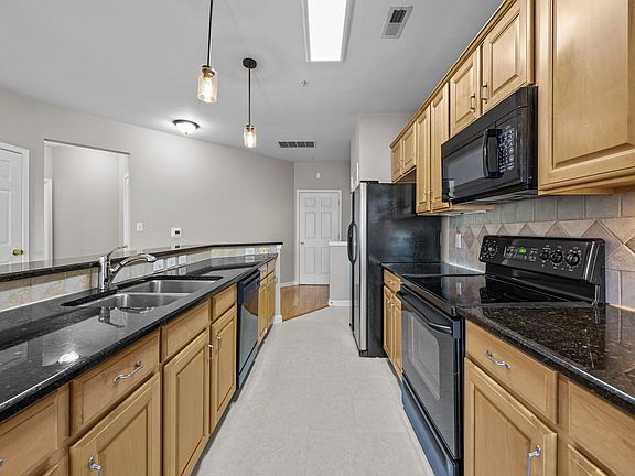 4th image of 14359 San Paolo Ln