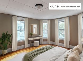 28 Charnwood Rd #1-B, Somerville, MA 02144