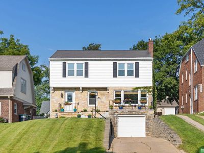 1316 N 52nd St, Omaha, NE, 68132