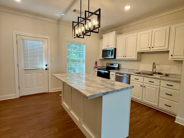 1003 E Tickle St #1, Dyersburg, TN 38024