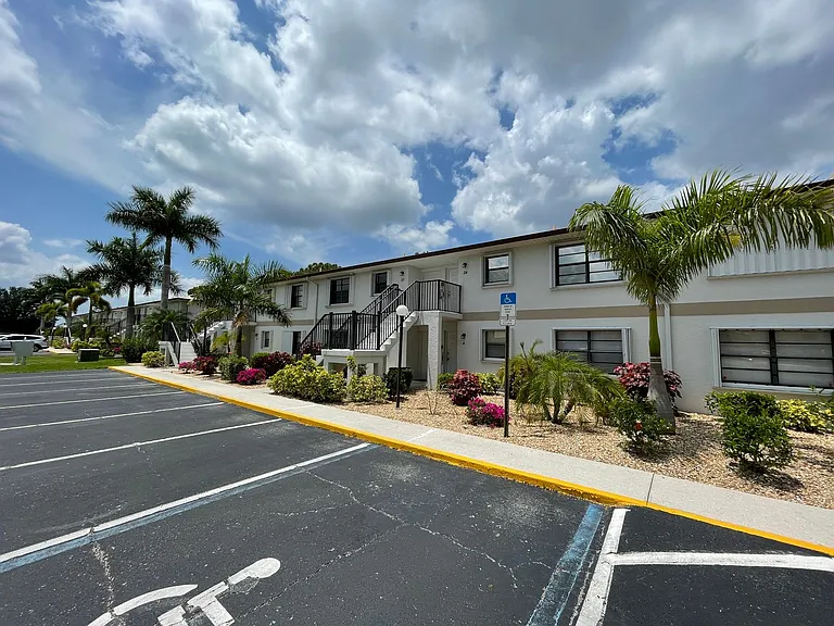 26485 Rampart Blvd #E23 — Photo 10