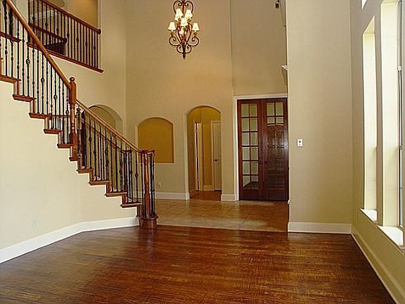 3rd image of 3507 Leatherwood Dr