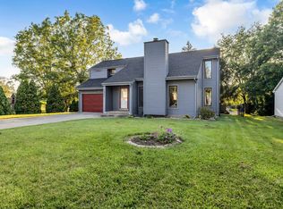 1027 Cornell Dr, Decatur, IL 62522