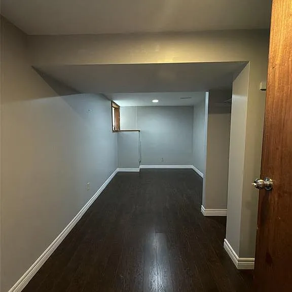 471 Randolph Ave — Photo 11