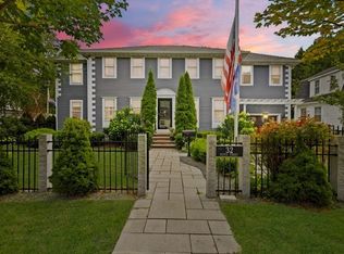 32 Eustis St, Saugus, MA 01906