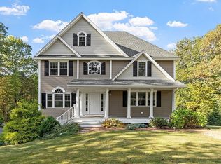 65 Davis Rd, Westminster, MA 01473