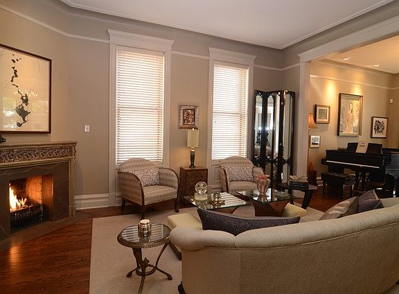 5th image of 2046 W Pierce Ave