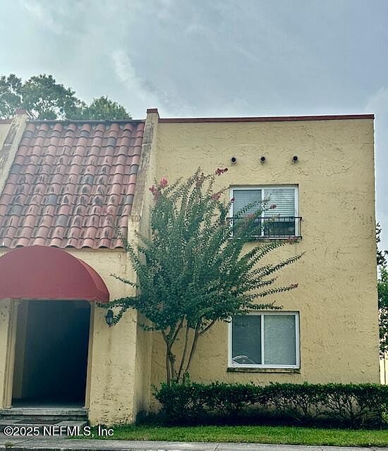 1st image of 3878 La Mirada Dr N Unit 8