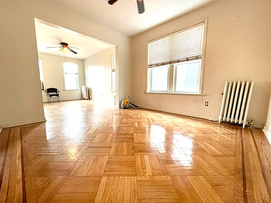 Rented by Evergreen Realty & Investments | media 10