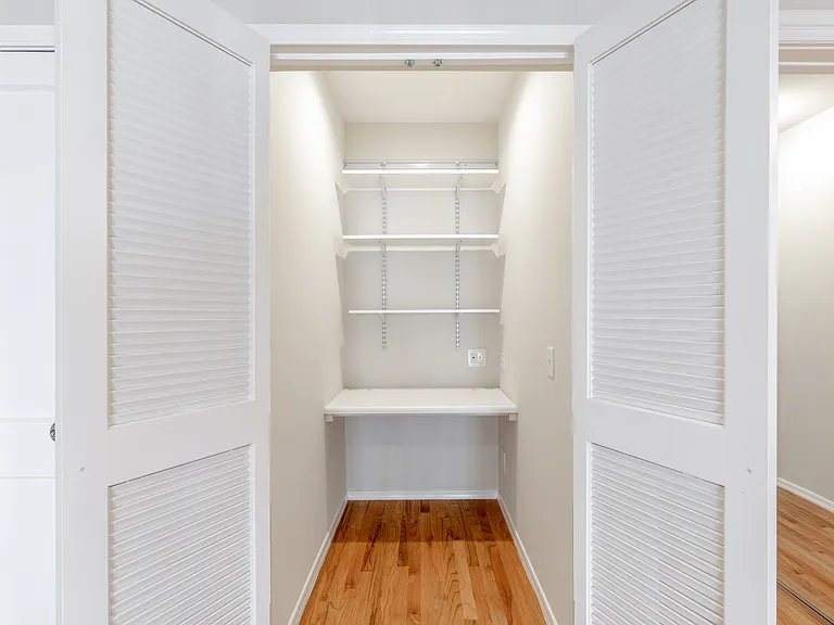1416 Kelton Ave #1416.5 — Photo 11