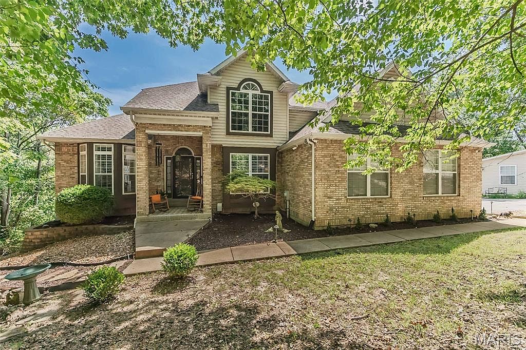 756 Heatherstone Dr — Paradise Valley Golf & Country Club