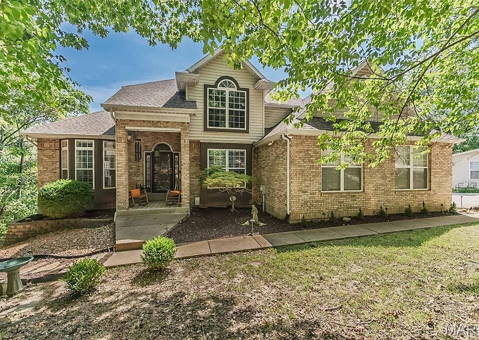 1st image of 756 Heatherstone Dr