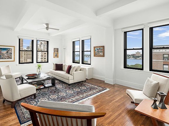 4th image of 440 W End Ave #1516B