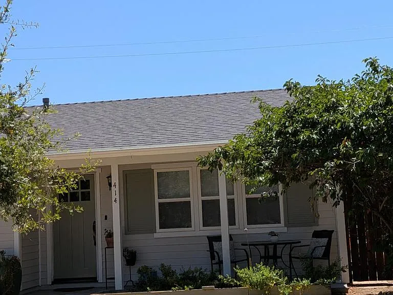 414 Vallerio Ave — Photo 1