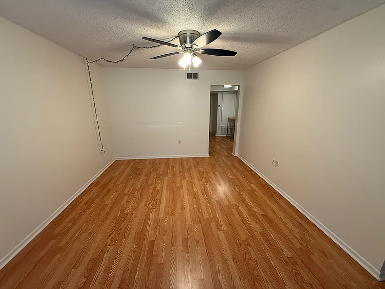 537A Schneider Dr — Photo 10