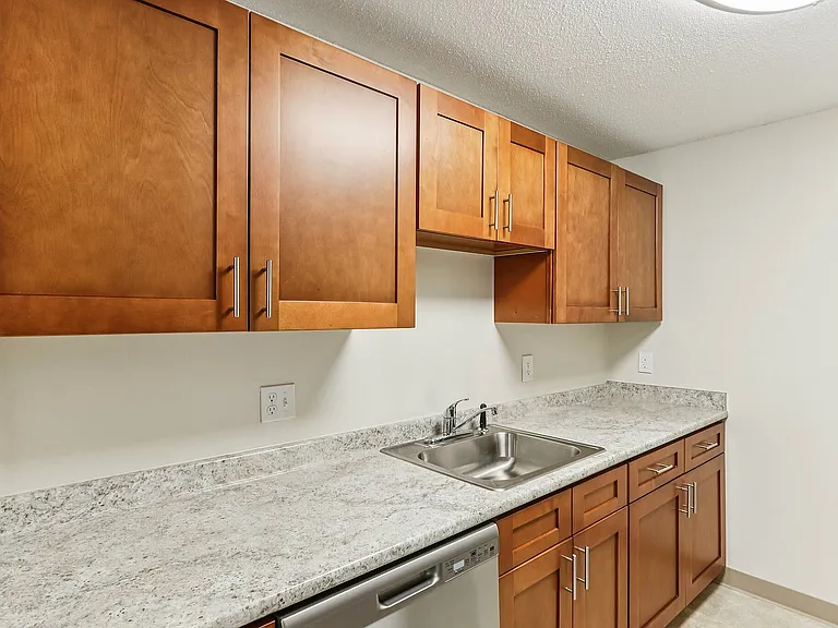 16-web-or-mls-Plantation St-S2708-008