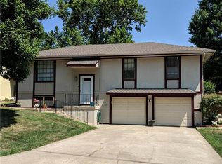9400 NW 59th Ter, Parkville, MO 64152