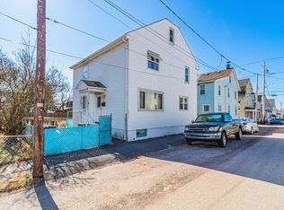 914 W 2nd St, Hazleton, PA 18201