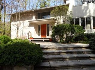 3290 Kersdale Rd, Pepper Pike, OH 44124