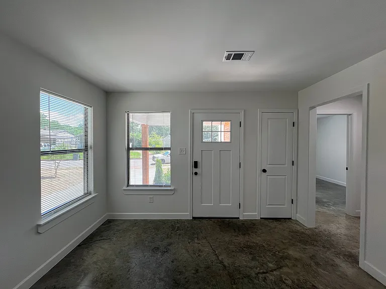 3539 Ashford Rd — Photo 11