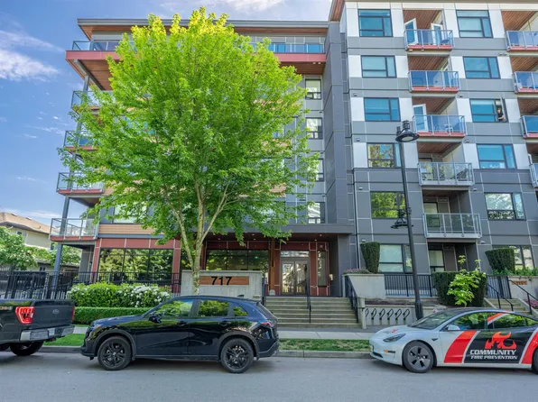 717 Breslay St #208, Coquitlam, BC V3J 0J3