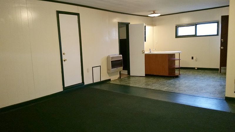 Living Area - Overview