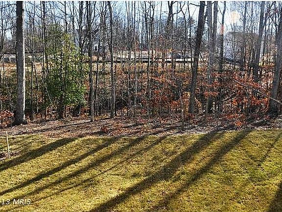 5th image of 12683 Lakeside Ct