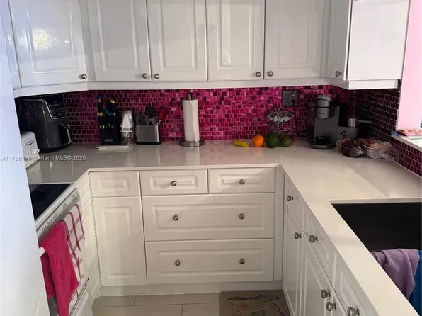 5621 SW 2nd Ct APT 116, Pompano Beach, FL 33068