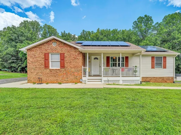 1665 Bellevue Rd, Forest, VA 24551