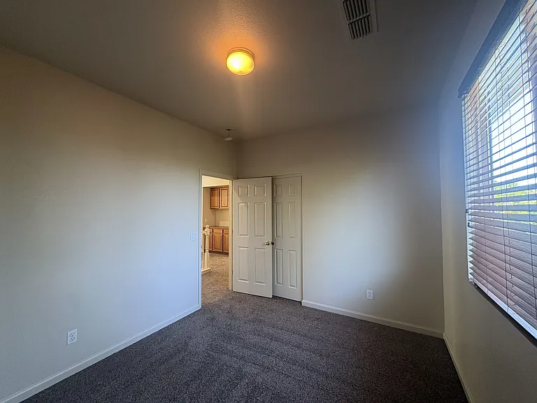 3564 Sarasota Ave — Photo 19