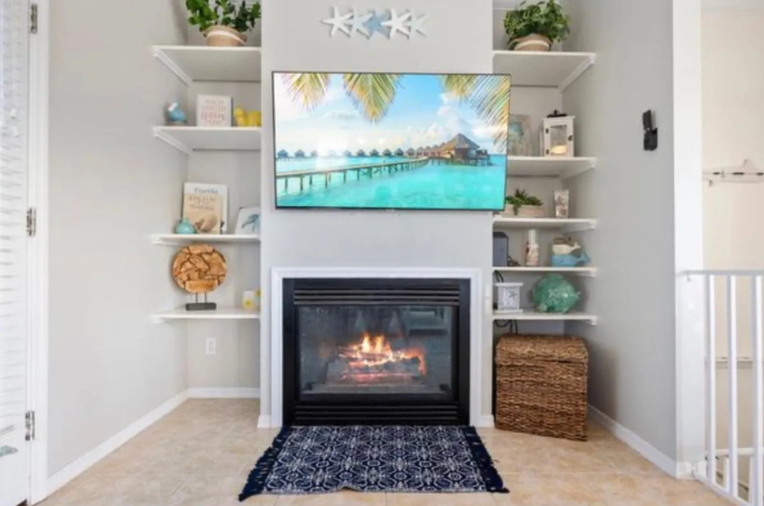 3 bed, 2.0 bath, 1571 sqft, $3,597 — Photo 4