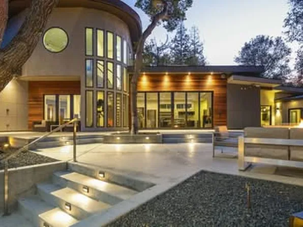 11195 Hooper Ln, Los Altos Hills, CA 94024