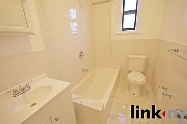 Rented by Link NY Realty