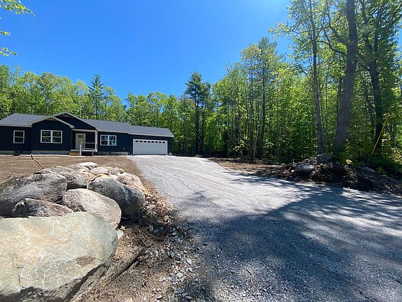 2nd image of 1262 Naples Road