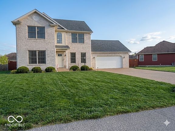 2nd image of 3565 Betty Jean Ln