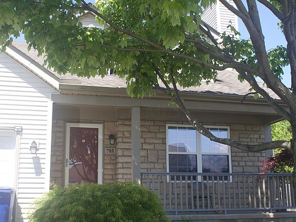 4th image of 795 Orange Tree Ct