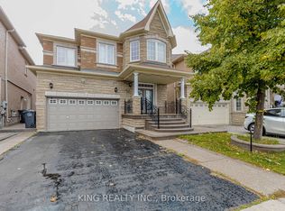 14 Ledgerock Rd, Brampton, ON L6P 2L7