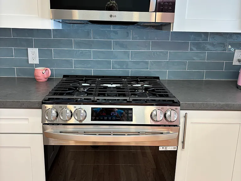 1626 Oliver Ave — Photo 16