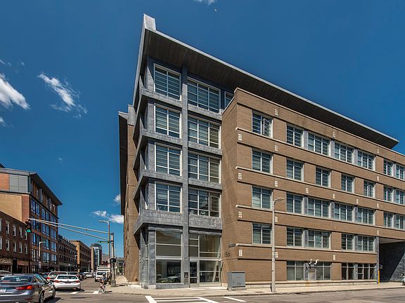 4th image of 160 E Berkeley St #160-314