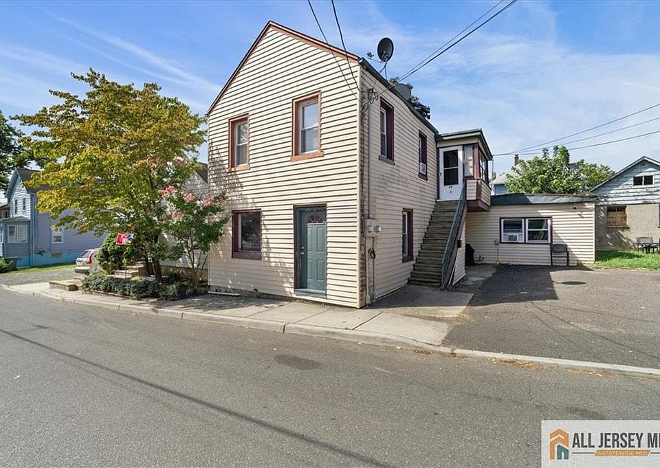1st image of 29 Smith St